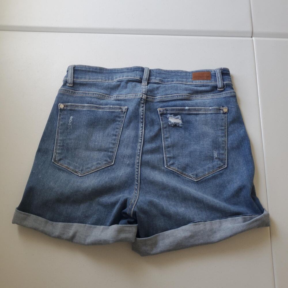 Judy Blue Shorts Womens 1XL Blue Boyfriend Distressed Stretch Denim Summer - Picture 2 of 9